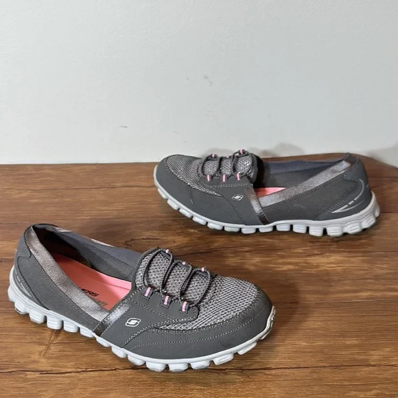 Skechers  Gray Pink Sparkles Lightweight Memory Foam Slip On Shoes Women's 11 - Picture 2 of 12